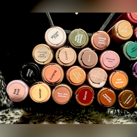 SeneGence Shadows LOT - Picture 2 of 3